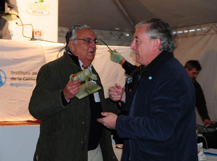 MÁS DE 400 PRODUCTORES SE DIERON CITA EN  LA JORNADA A CAMPO D...