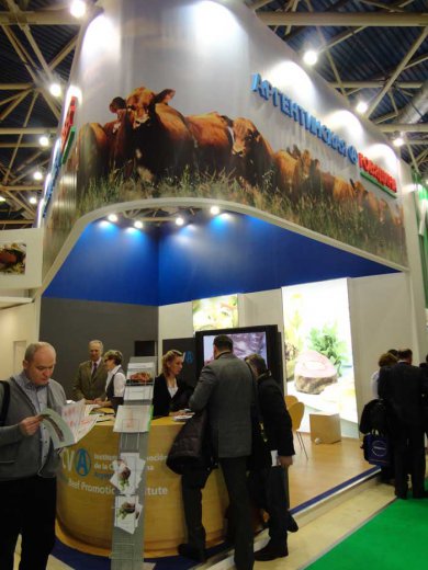 El ARGENTINE BEEF PRESENTE EN WORLD FOOD MOSCOW  2015, MOSCU-RU...